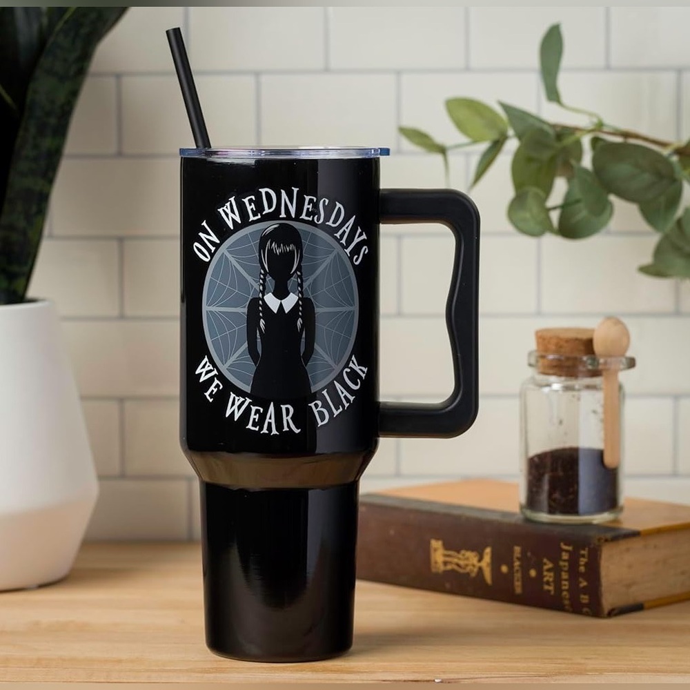 🆕 Silver Buffalo The Addams Family Wednesday Stainless Steel Tumbler 40 Ounces